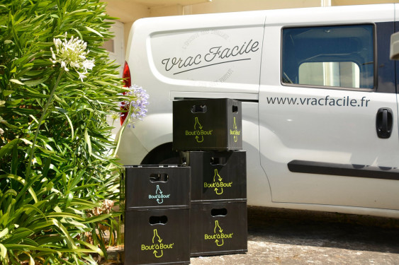 Photo de Vrac Facile, membre de Bout à Bout, réseau de réemploi des bouteilles en verre en Pays de la Loire